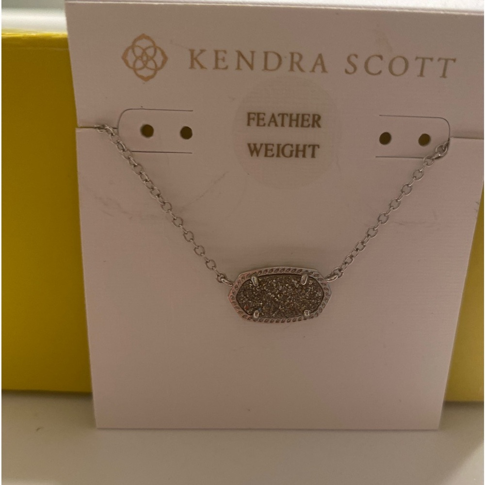 Kendra Scott Elisa Oval Pendant Silver  Drusy Necklace